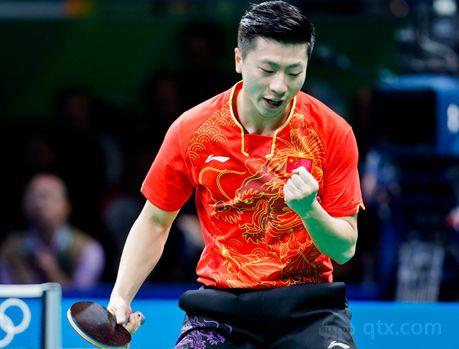 更显示了他 更显示了他