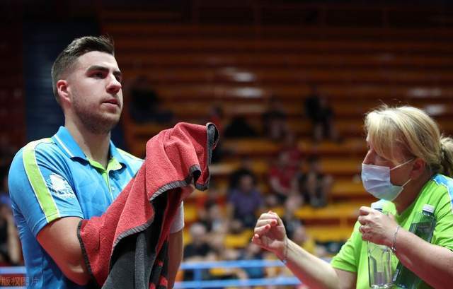 成功突围 成功突围