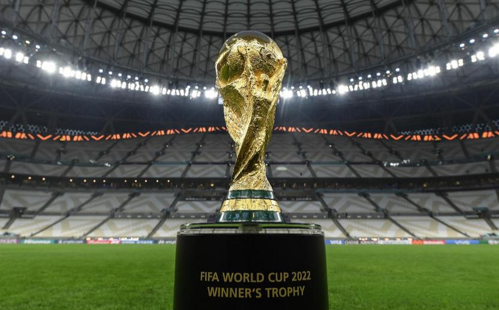 球员除了比 球员除了比