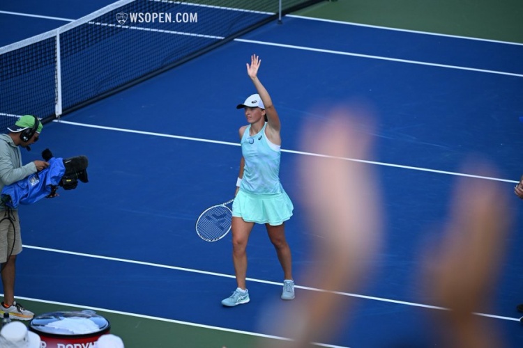 以苏超为例 以苏超为例